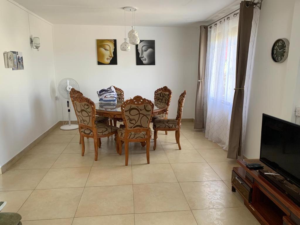 Jolie Villa Santa Avec Piscine Pointe aux Piments Ngoại thất bức ảnh