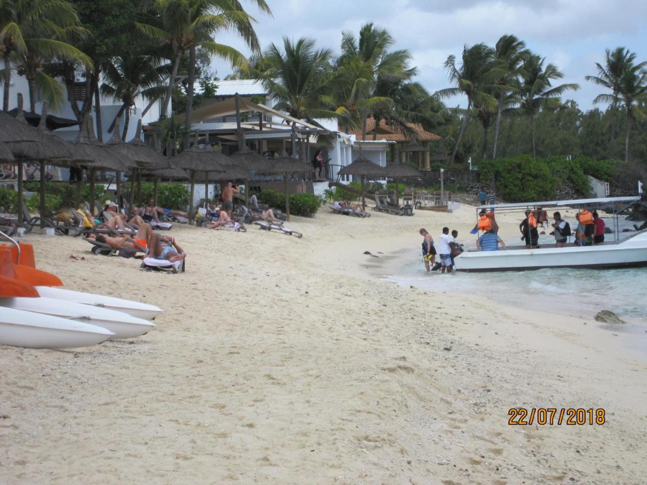 Jolie Villa Santa Avec Piscine Pointe aux Piments Ngoại thất bức ảnh